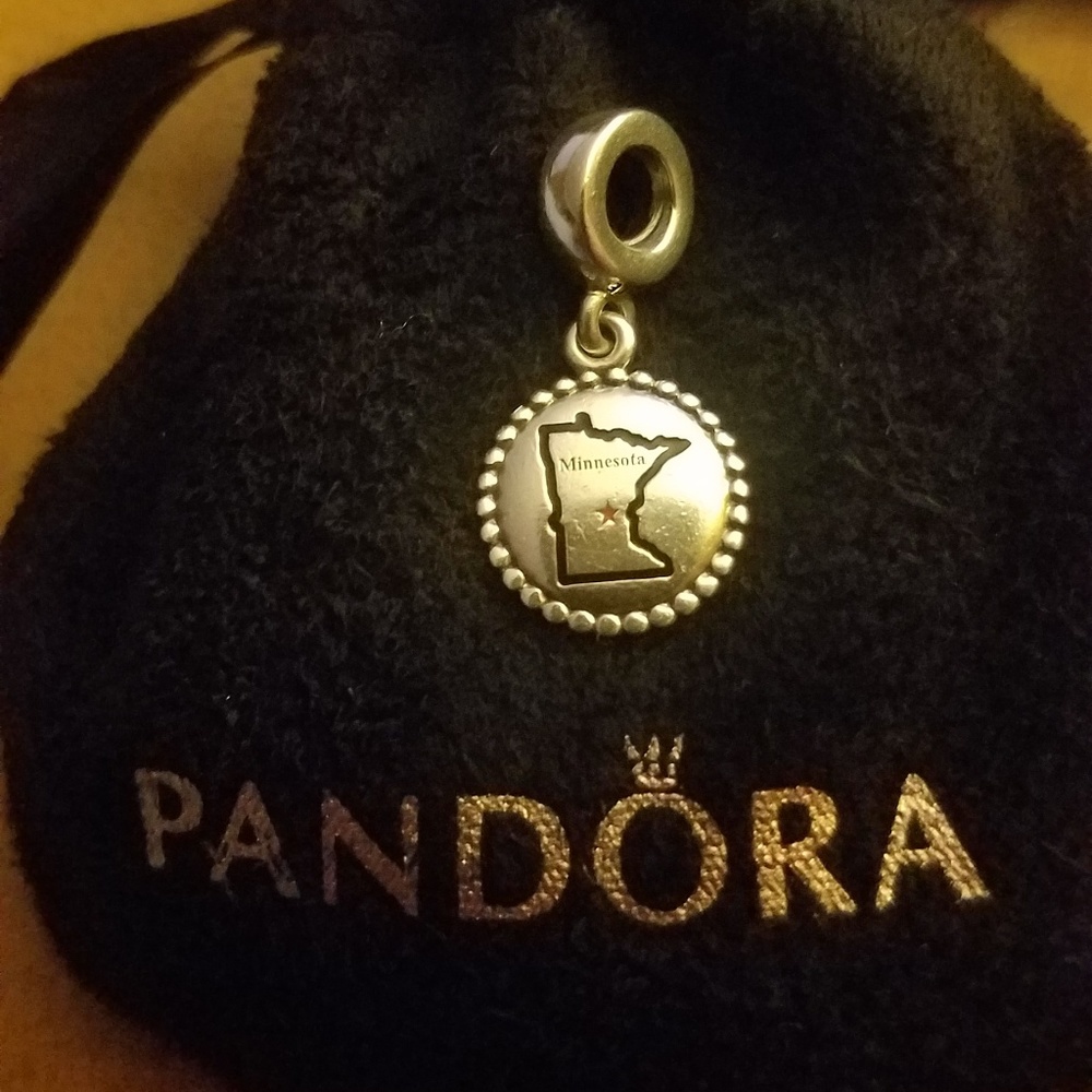 Pandora Minnesota Charm!!